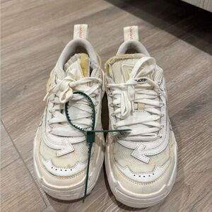 OFF WHITE womens Tennis Shoes
